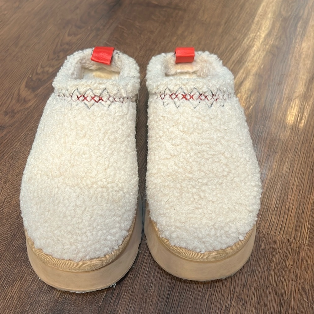 Kids Tan Shoes with Red and Gray Trim